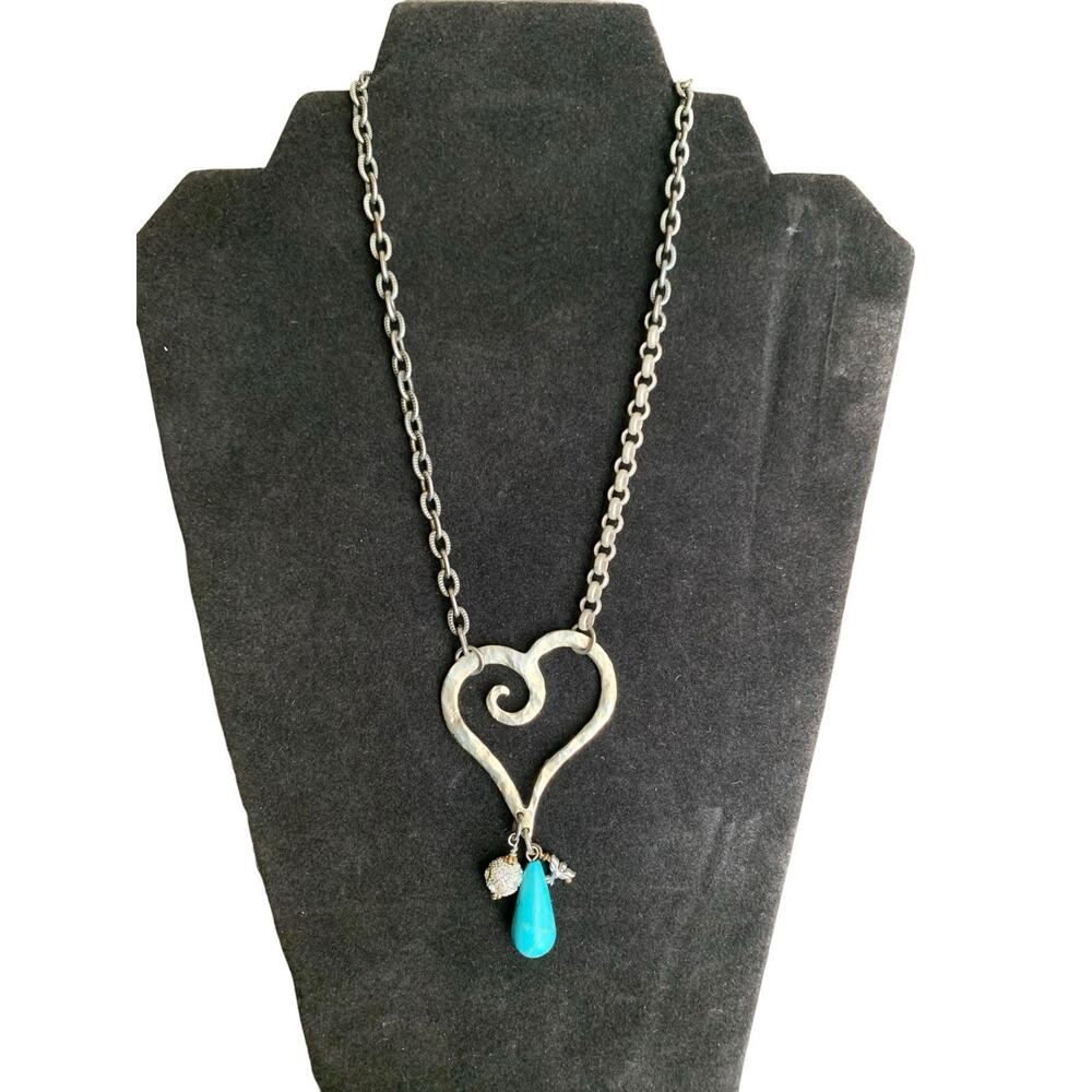 Gaby’s Hammered Heart Pendant Necklace Turquoise Teardrop Charm Silver Tone Boho